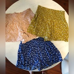 3 Aerie flowy shorts
